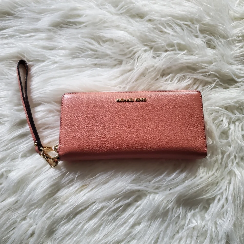Michael Kors Coral Leather Wristlet